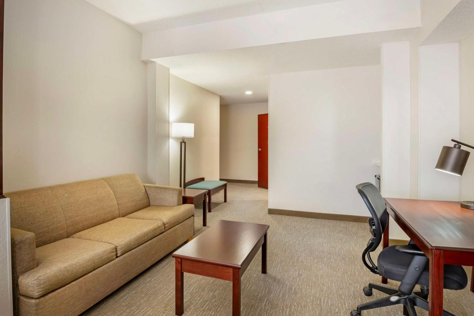 Best Western Plus Crossroads Inn & Suites Zion Crossroads Exteriér fotografie
