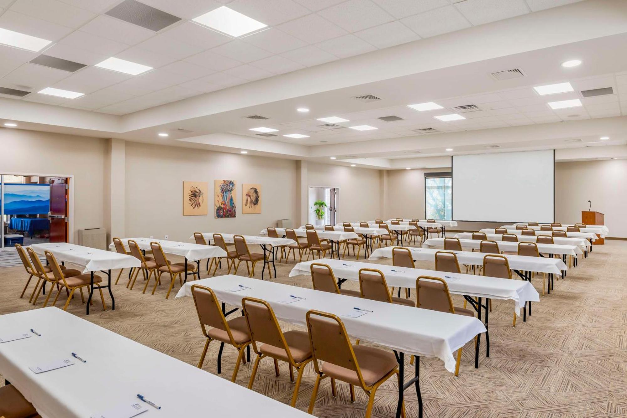 Best Western Plus Crossroads Inn & Suites Zion Crossroads Exteriér fotografie