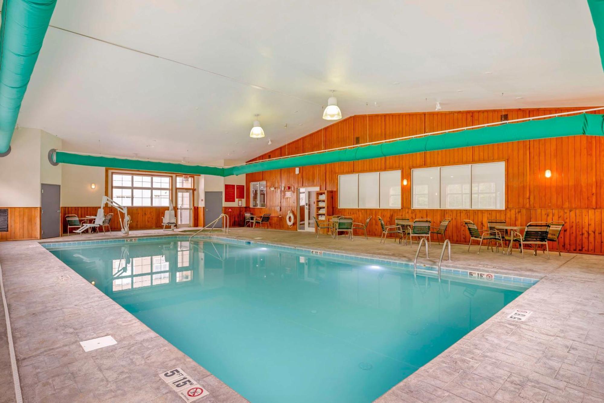 Best Western Plus Crossroads Inn & Suites Zion Crossroads Exteriér fotografie